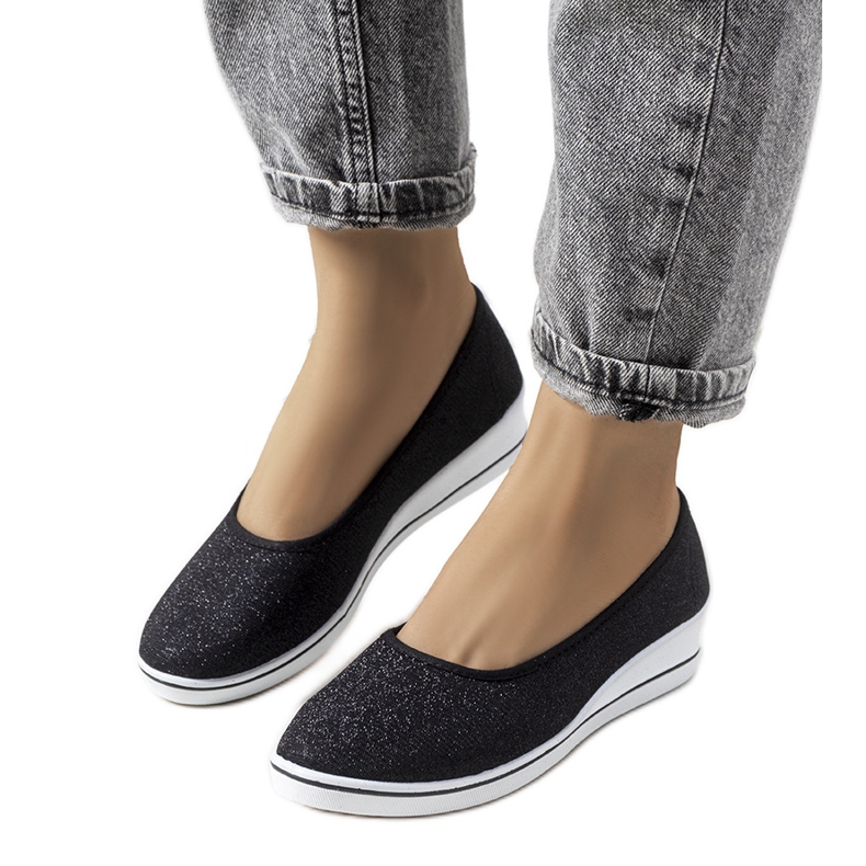 Friis fekete ékszeres tornacipő Friis fekete ékszeres tornacipő