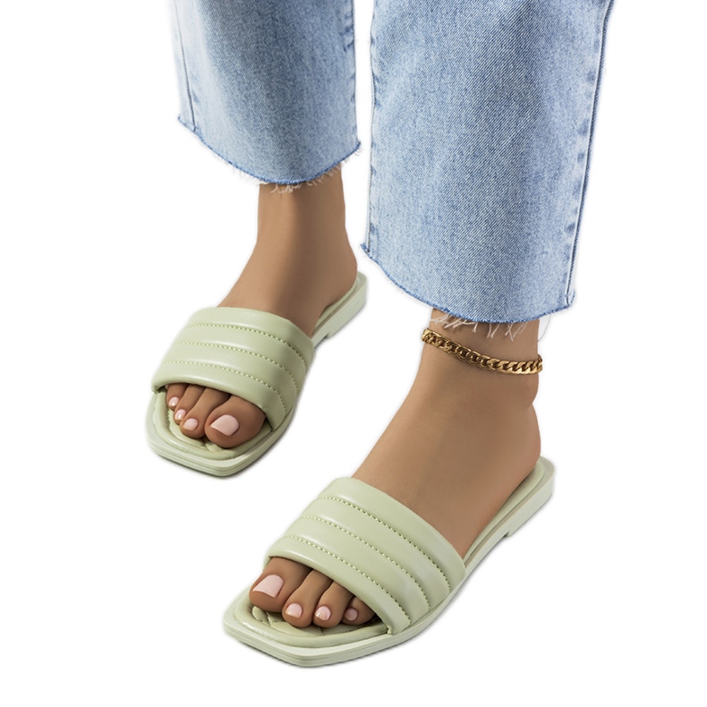 Keulen zöld papucs Keulen zöld papucs