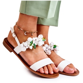 WS1 Divatos szandál fehér Hally gyöngyökkel