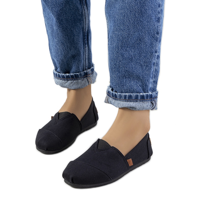 Fekete Basser tornacipő