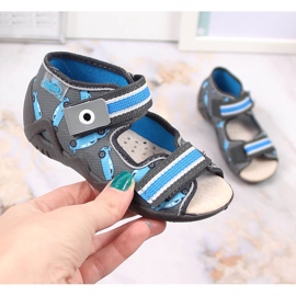 Fiú tépőzáras papucs Racer szürke és kék Befado színekkel