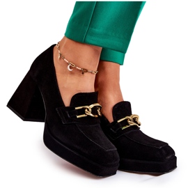 Velúr szivattyúk díszlánccal Laura Messi 2444 fekete