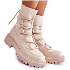 Női csizma dolgozók, bézs zoknival Női csizma dolgozók, bézs zoknival