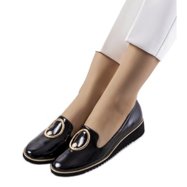 Fekete lakkozott Kadyro cipő Fekete lakkozott Kadyro cipő