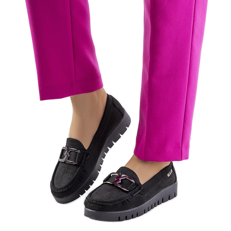 Fekete naplopók a Campini platformon