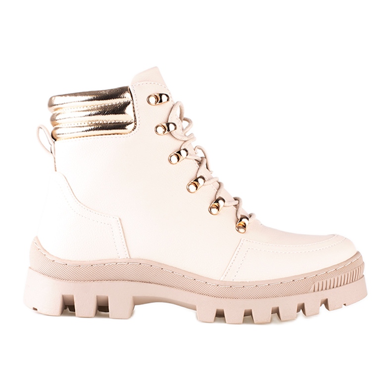 Bézs csizma a W. Potocki cégtől