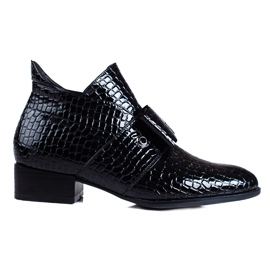 W. Potocki Női alacsony csizma Potocki lapos sarkú fekete