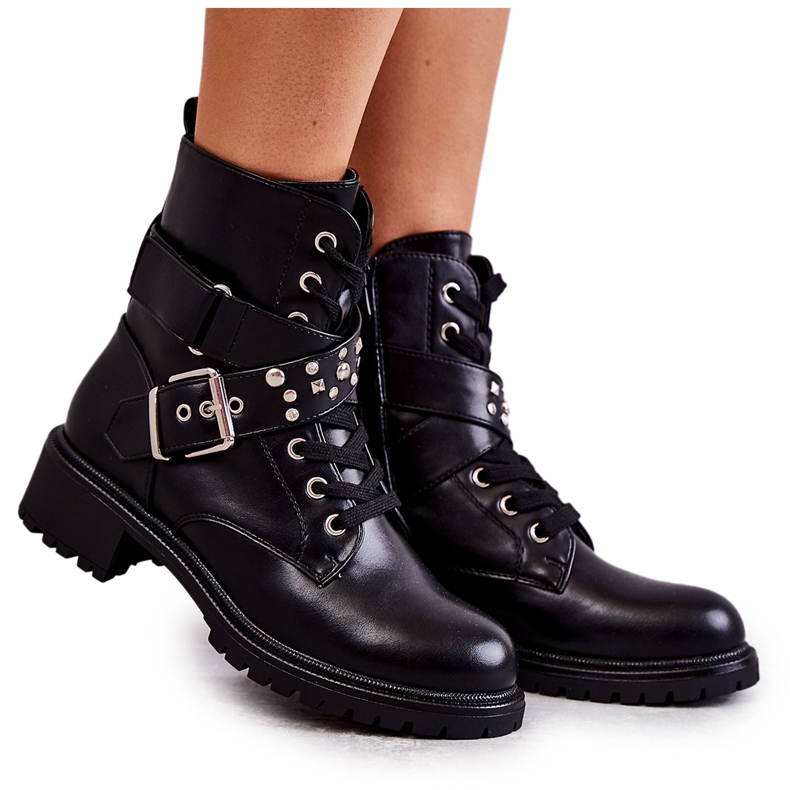 PG1 Fekete Lanelly Eco-bőr csizma övvel és szegecsekkel