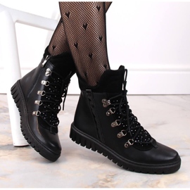 Fekete Dolce Pietro női hőszigetelt bőrcsizma