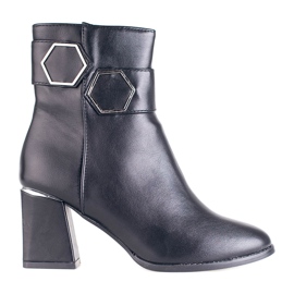 T.Sokolski Fekete Sokolski női csizma széles oszlopon T.Sokolski Fekete Sokolski női csizma széles oszlopon