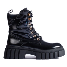 Fekete női munkáscipő vastag talppal Fekete női munkáscipő vastag talppal