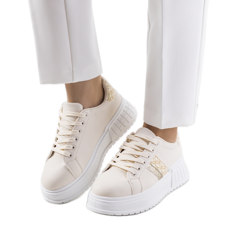 PA1 Bézs színű tornacipő a Kamil platformon aranysárga