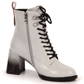 S.Barski Botra lakkozott csizma, meleg szürke S. Barski S.Barski Botra lakkozott csizma, meleg szürke S. Barski