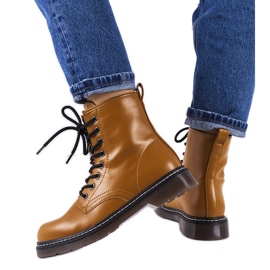 Barna Narfolk csizma Barna Narfolk csizma