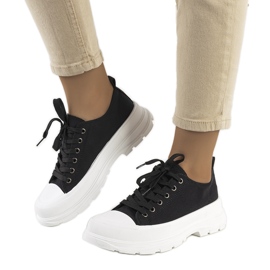 Fekete tornacipő vastag Ardglass talpon