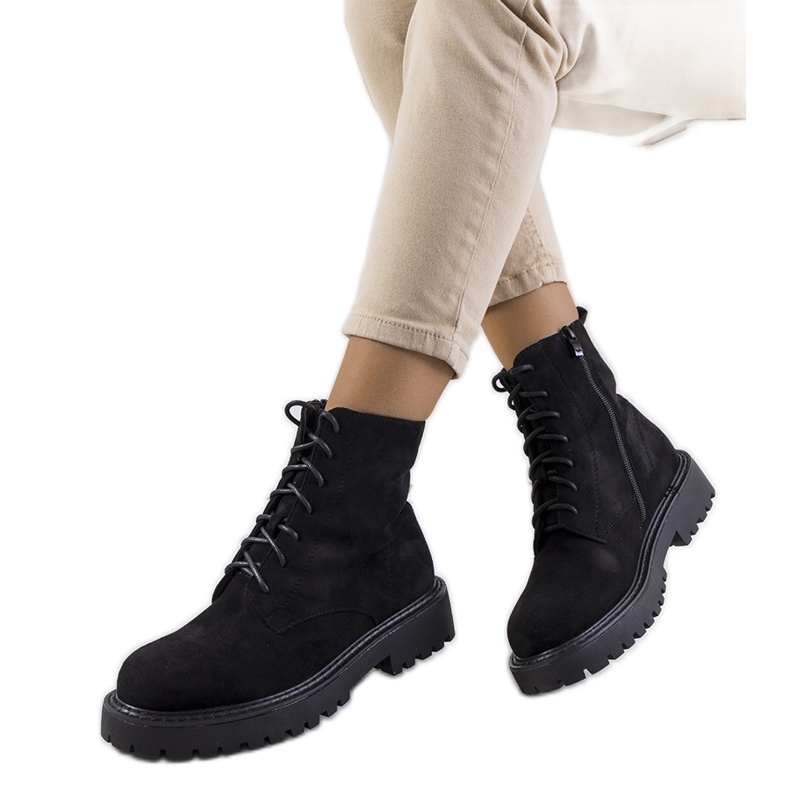 Fekete Londri trapperek