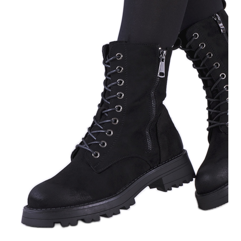 Fekete Worcester trapperek Fekete Worcester trapperek