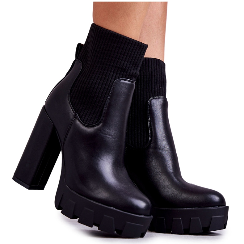 Női Eco-bőr csizma zoknival, fekete Adalyn Női Eco-bőr csizma zoknival, fekete Adalyn