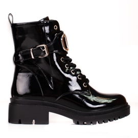 Lakkozott Shelovet fűzős táskák dekoratív csattal fekete