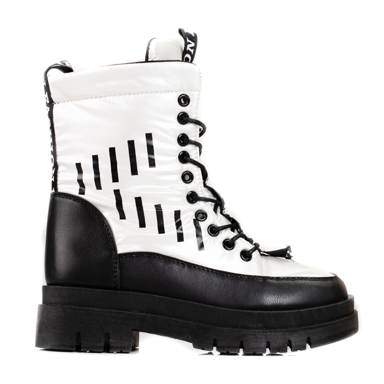 Női hőszigetelt táskák Vinceza platformon fekete-fehér színben Női hőszigetelt táskák Vinceza platformon fekete-fehér színben