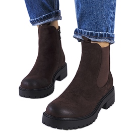Barna, öko-velúr csizma az Ecrin cégtől Barna, öko-velúr csizma az Ecrin cégtől