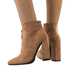 Berinis barna öko-velúr csizma