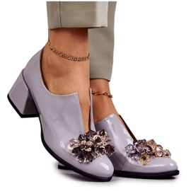 PA2 Lakkozott bőr sima cipő sötét díszítéssel, szürke Delaver