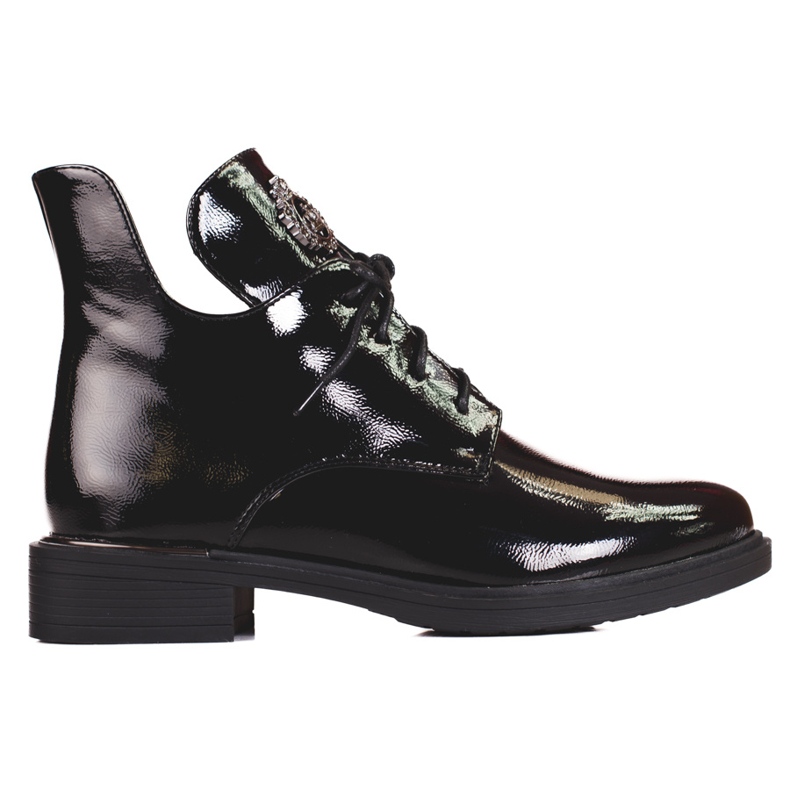 Shelovet női csizma kivágással fekete