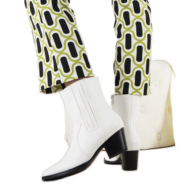 Bento fehér cowboy csizma