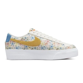 Nike Blazer Low Platform W DV3210-100 fehér sokszínű Nike Blazer Low Platform W DV3210-100 fehér sokszínű
