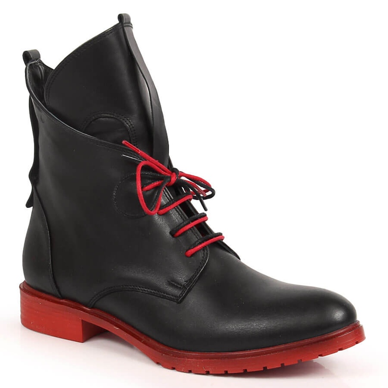 Fekete bőr fűzős csizma Artiker