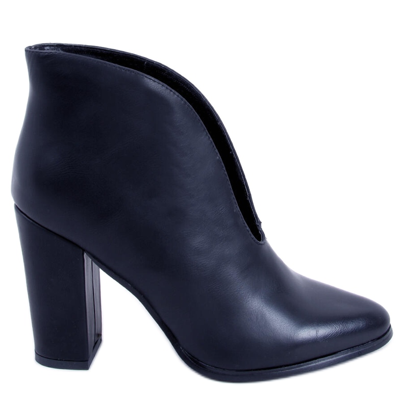 PA1 Vágja ki a Doris Black magassarkút fekete