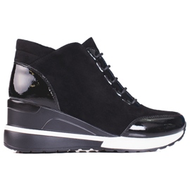 W. Potocki Potocki női sportcipő szigeteléssel fekete