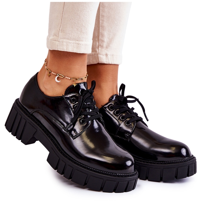 Divatos lakkozott cipő La.Fi 210013B-NL Fekete