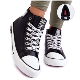 Klasszikus magas szigetelésű tornacipő Big Star KK274598 fekete Klasszikus magas szigetelésű tornacipő Big Star KK274598 fekete