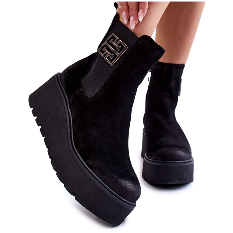 PL5 Női velúr csizma a hatalmas fekete Savira platformon