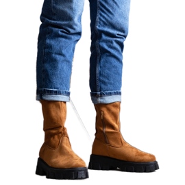 Barna platformú bokacsizma Barna platformú bokacsizma