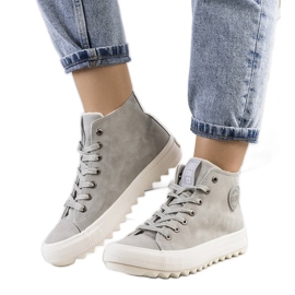 Szürke szigetelt tornacipő Big Star EE274114 Szürke szigetelt tornacipő Big Star EE274114