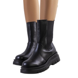 Fekete női csizma az Ardenza márkától