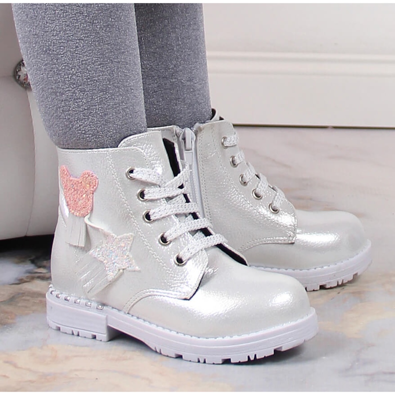 Fényes ezüst szigetelésű ezüst Potocki lánycsizma