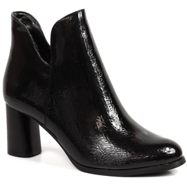 Lakkozott női csizma fekete meleg Jezzi poszton