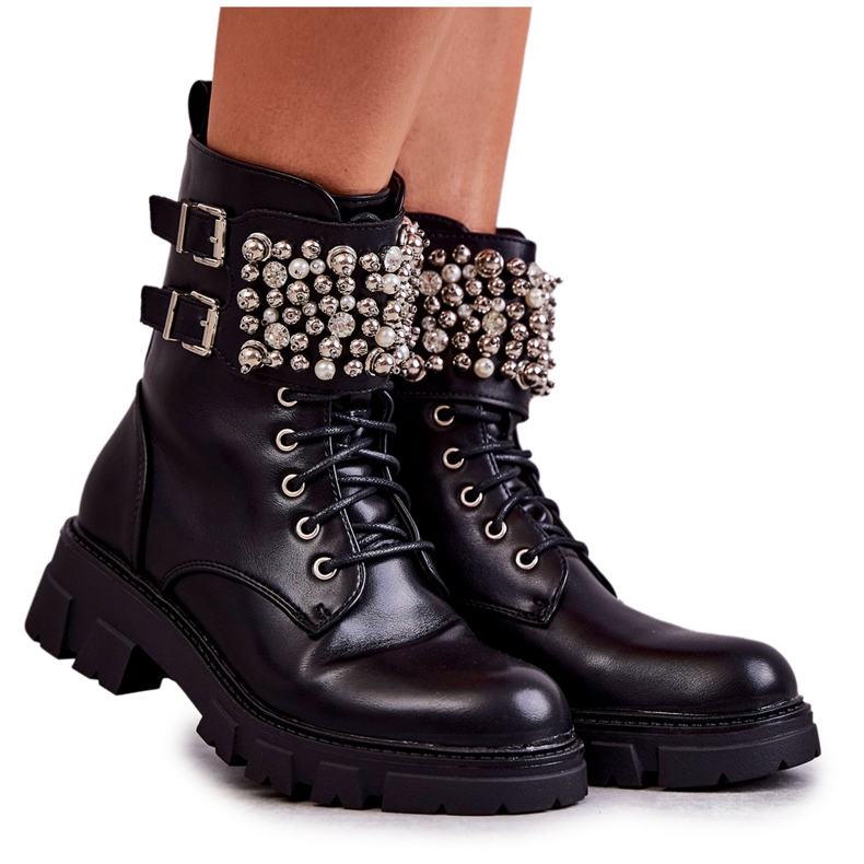 PG1 Női csizma díszekkel, megkötve, fekete leonese