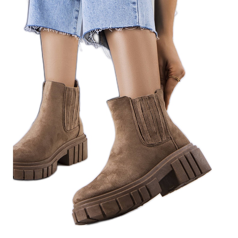 Leiva barna szigetelt csizma