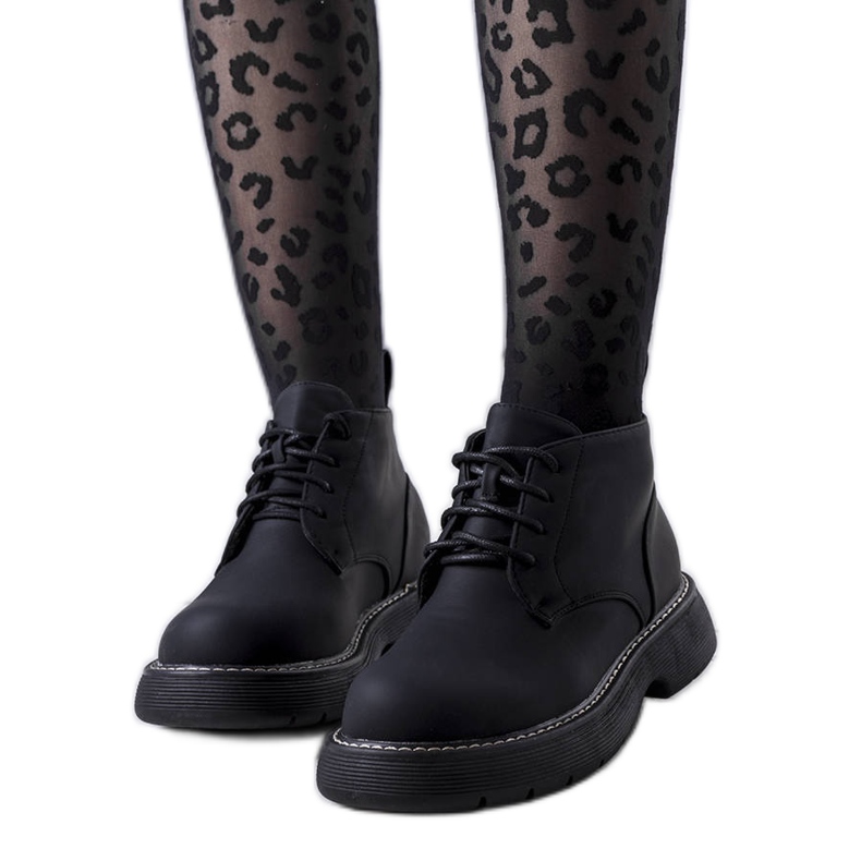 PA1 Fekete szigetelt csizma a Savino-tól