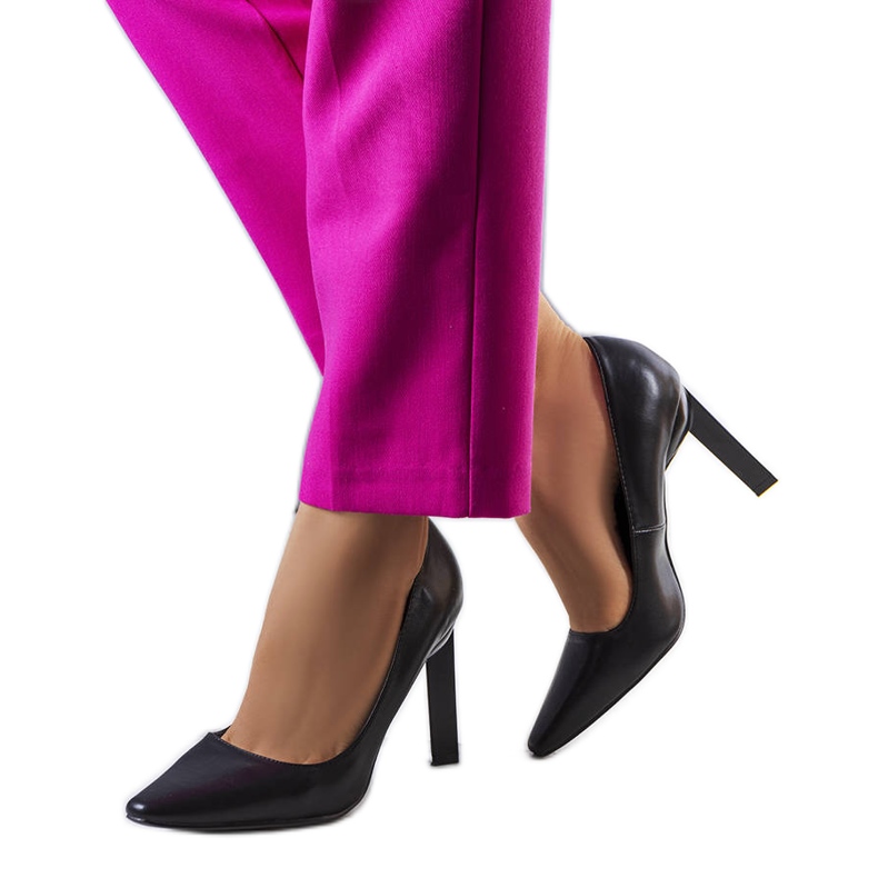 PA1 Fekete Kilda magassarkú