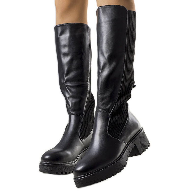 Fekete Mishin hőszigetelt csizma Fekete Mishin hőszigetelt csizma