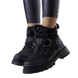 PA1 Fekete szigetelt csizma a Zakira márkától PA1 Fekete szigetelt csizma a Zakira márkától