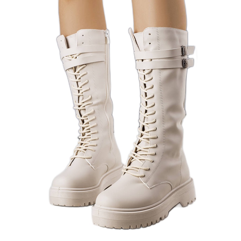 BM A márka bézs színű magas csizmái Christopher