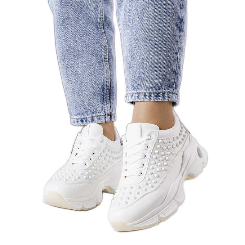 BM Suzeta női fehér tornacipő