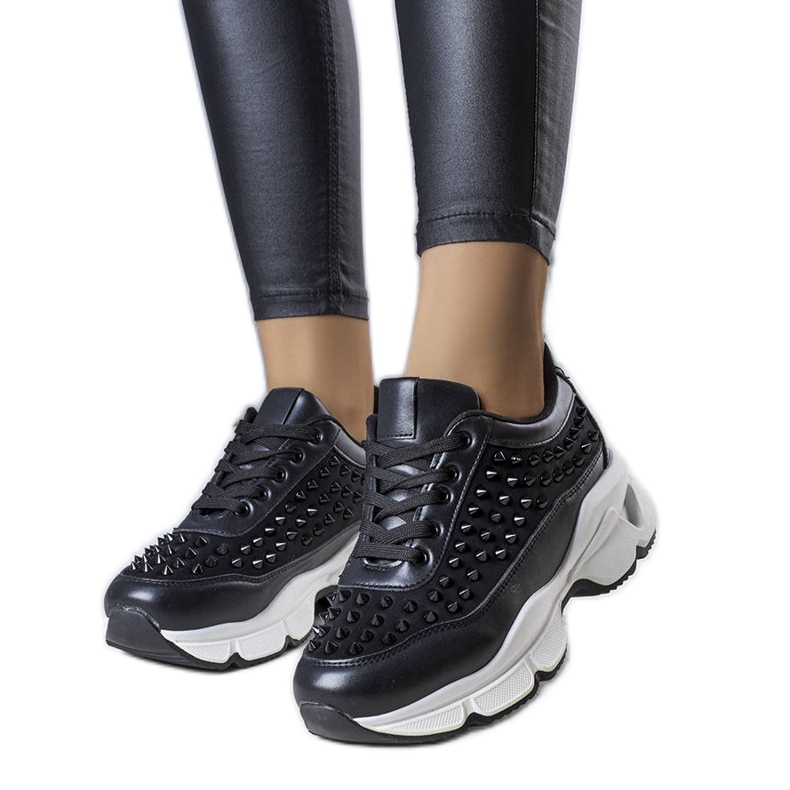 BM Suzeta fekete női tornacipő